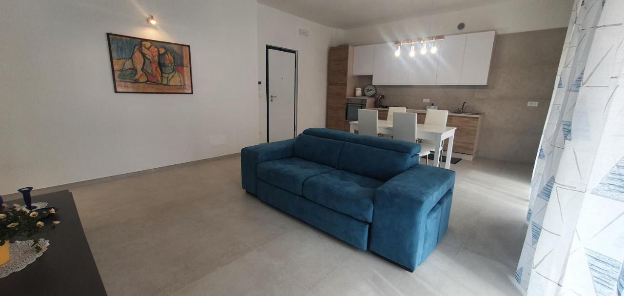 Casa Riblo E Flo Lägenhet Monopoli Exteriör bild