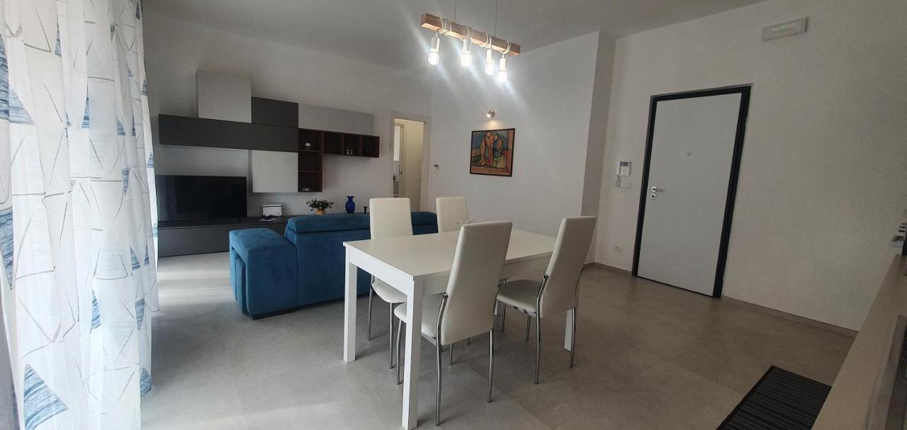Casa Riblo E Flo Lägenhet Monopoli Exteriör bild
