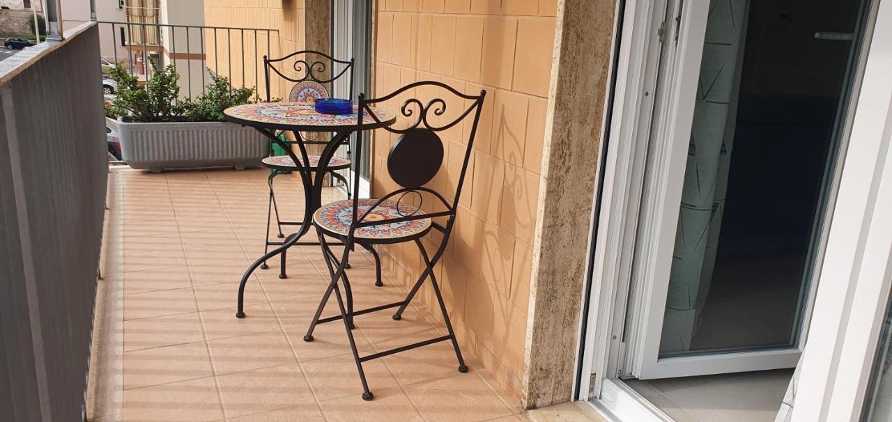 Casa Riblo E Flo Lägenhet Monopoli Exteriör bild